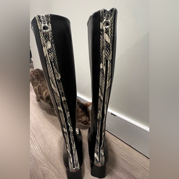 AEYDE Black & Off-White Morgane Boots - Picture 4 of 4